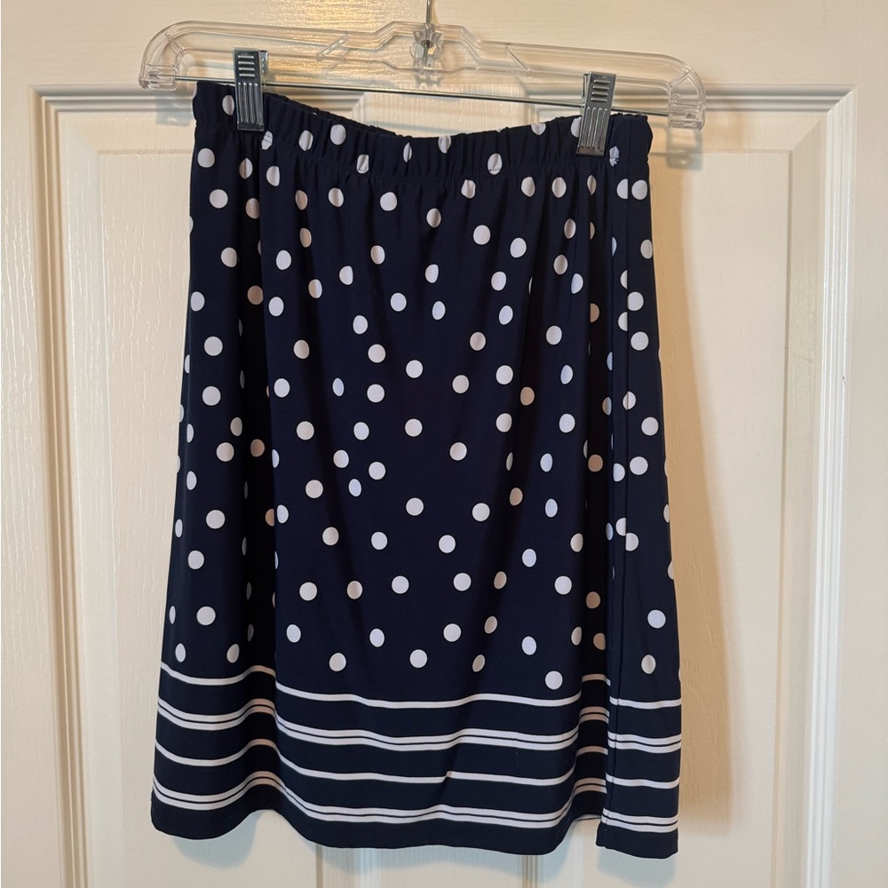Susan Graver Navy and White Polka Dot Skort